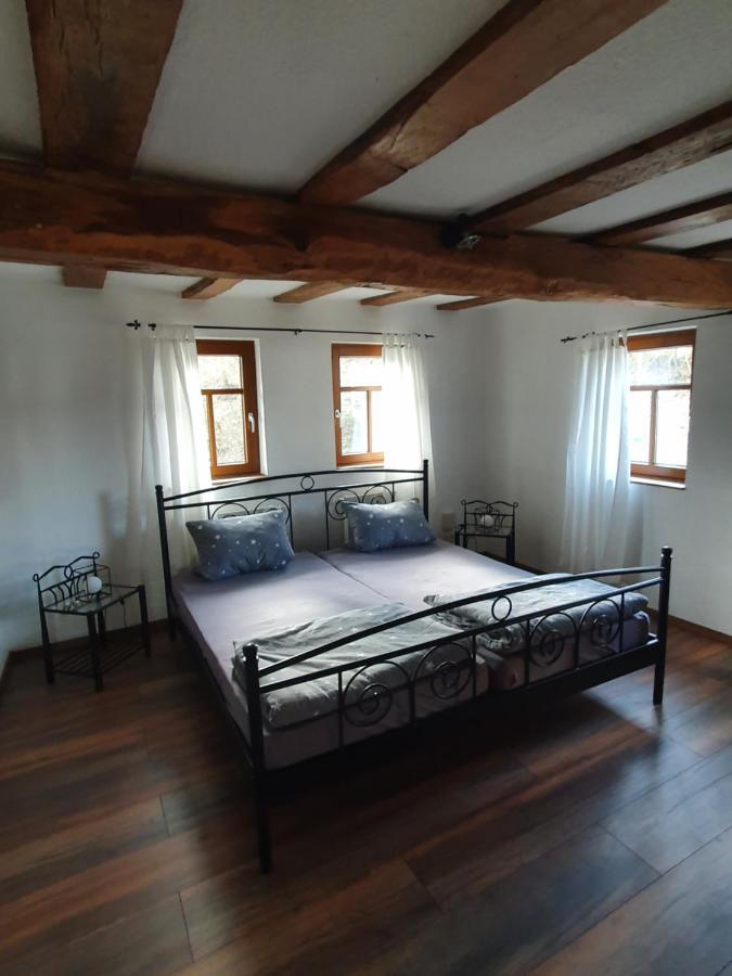 Ferienhaus Schmitt Beltheim Экстерьер фото