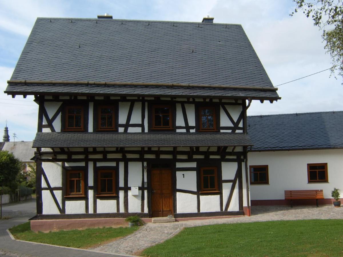 Ferienhaus Schmitt Beltheim Экстерьер фото