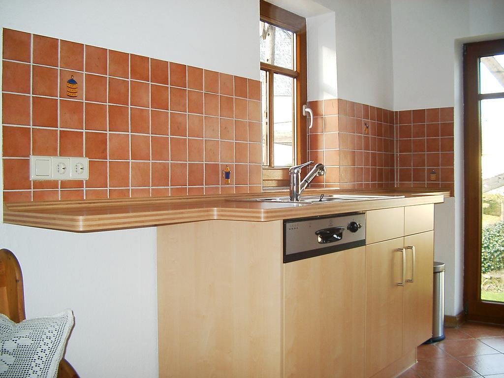 Ferienhaus Schmitt Beltheim Экстерьер фото